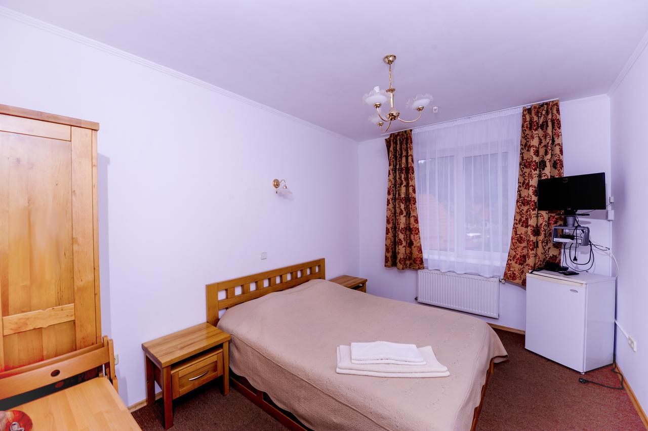Hotel Radiola Yaremche Ngoại thất bức ảnh